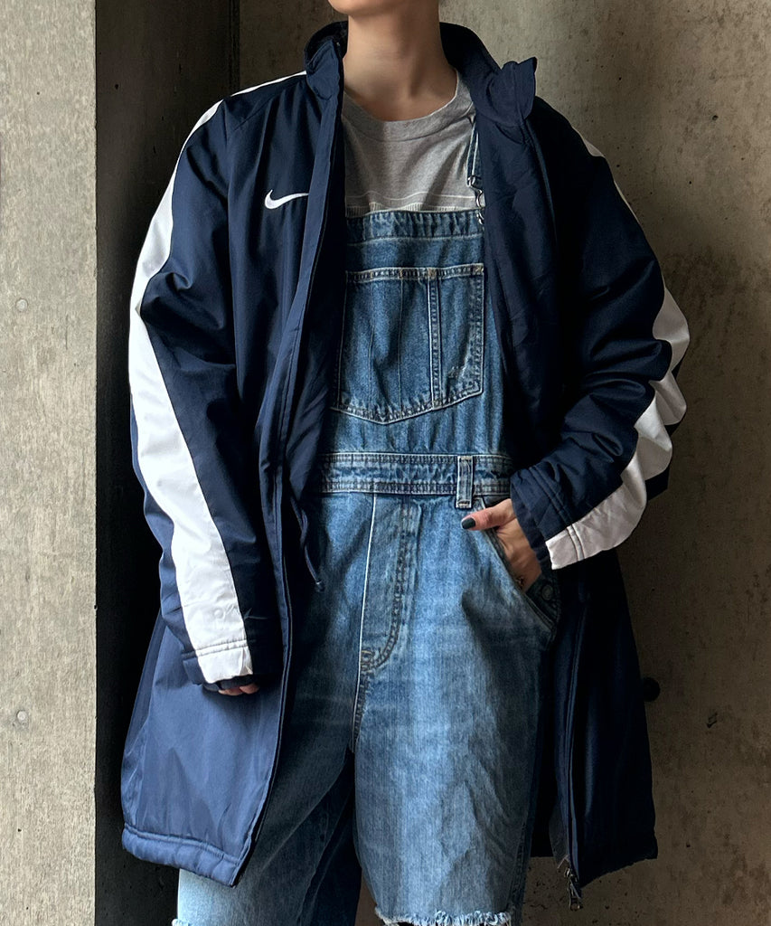 hアッシュ 服