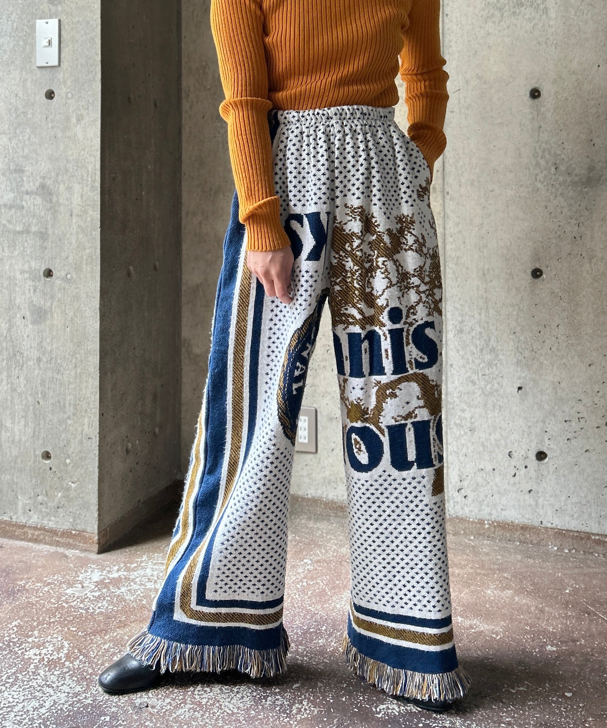 新品タグ付き Hアッシュ ヴィンテージリメイクボウタイシャツ 新品タグ付き Hアッシュ ヴィンテージリメイクボウタイシャツ - メルカリ