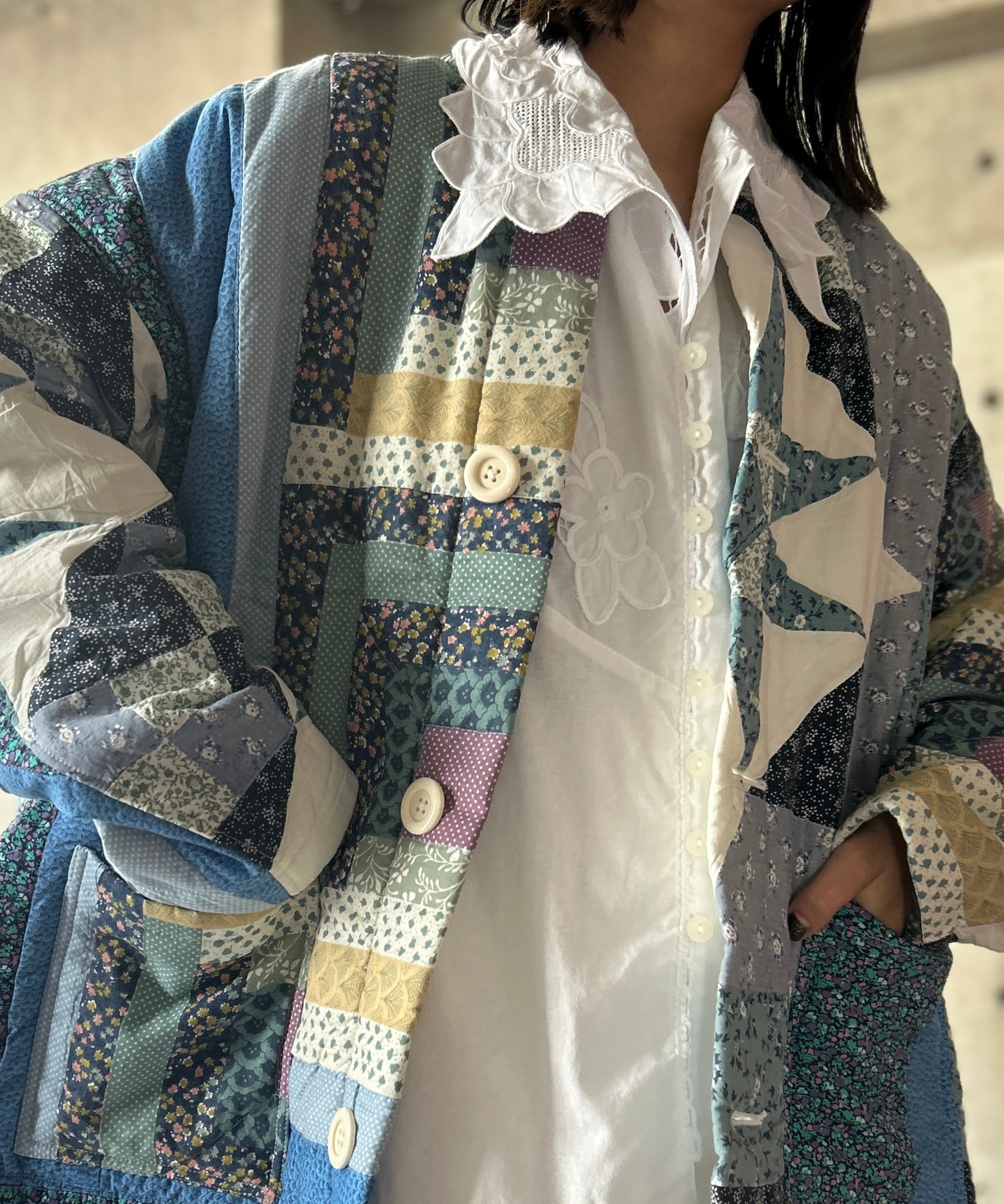 新品タグ付き Hアッシュ ヴィンテージリメイクボウタイシャツ 新品タグ付き Hアッシュ ヴィンテージリメイクボウタイシャツ