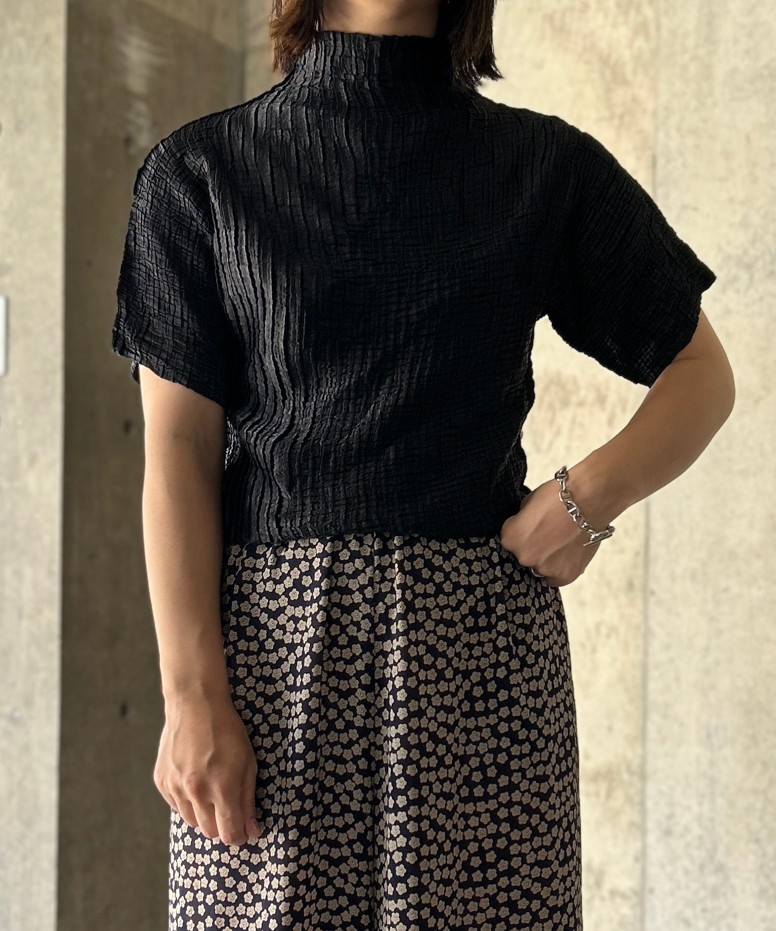 H アッシュ 中目黒 リメイク サージカルガウン 日本製 H アッシュ 中目黒 リメイク サージカルガウン 日本製 - メルカリ