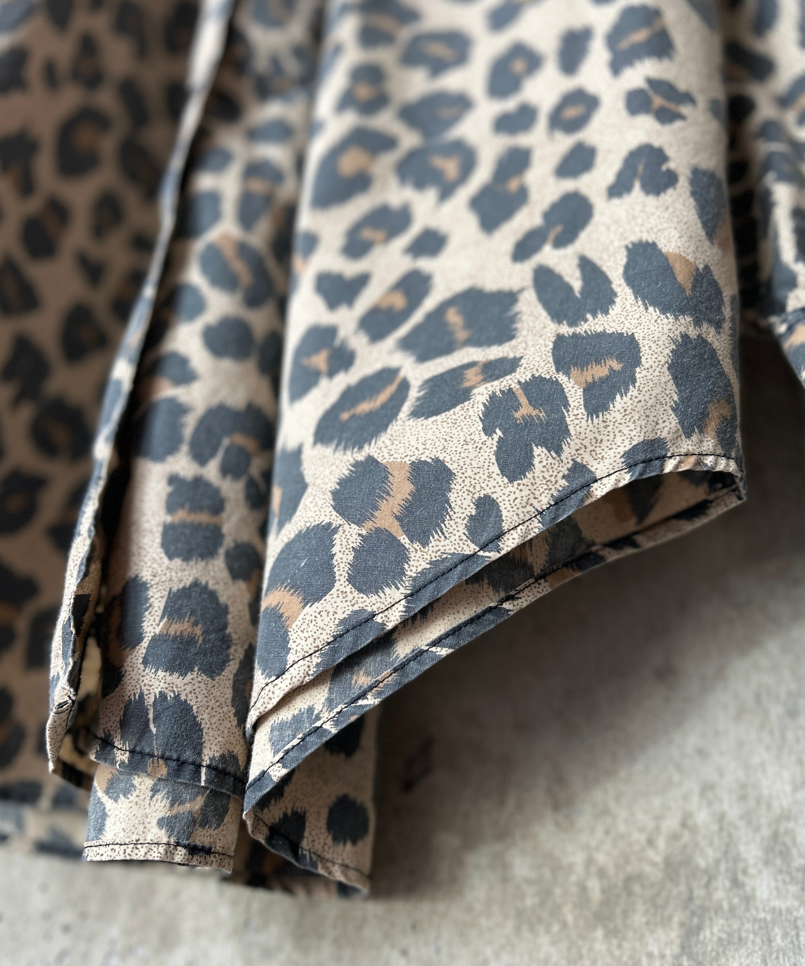 L/S Leopard Shirt – H アッシュ