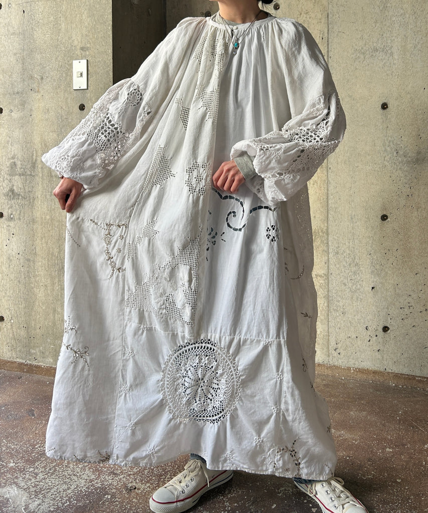 H アッシュ 中目黒 スタッズ Tシャツ 日本製 New Item | H アッシュ - ヴィンテージセレクトショップ